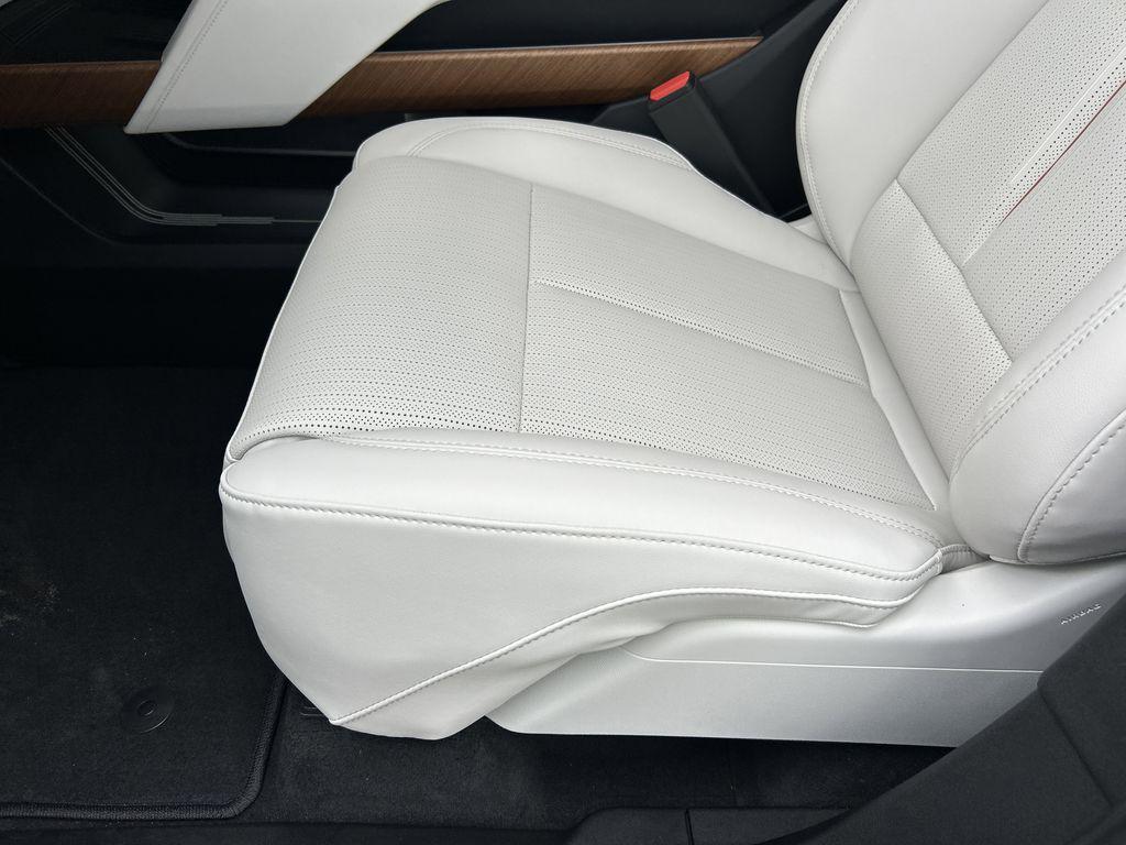 new 2026 Cadillac VISTIQ car, priced at $80,515