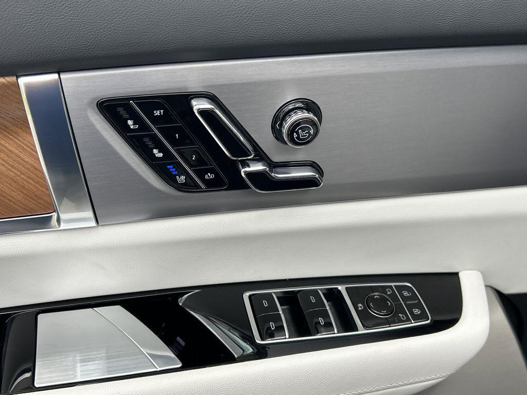 new 2026 Cadillac VISTIQ car, priced at $80,515