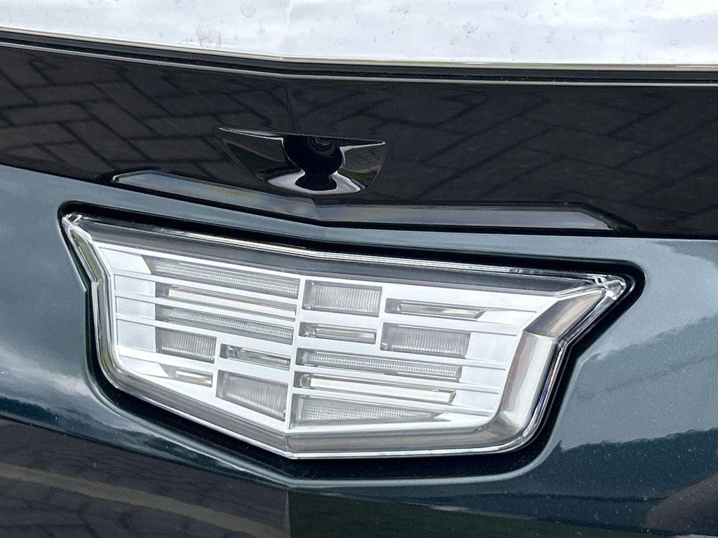 new 2026 Cadillac VISTIQ car, priced at $80,515