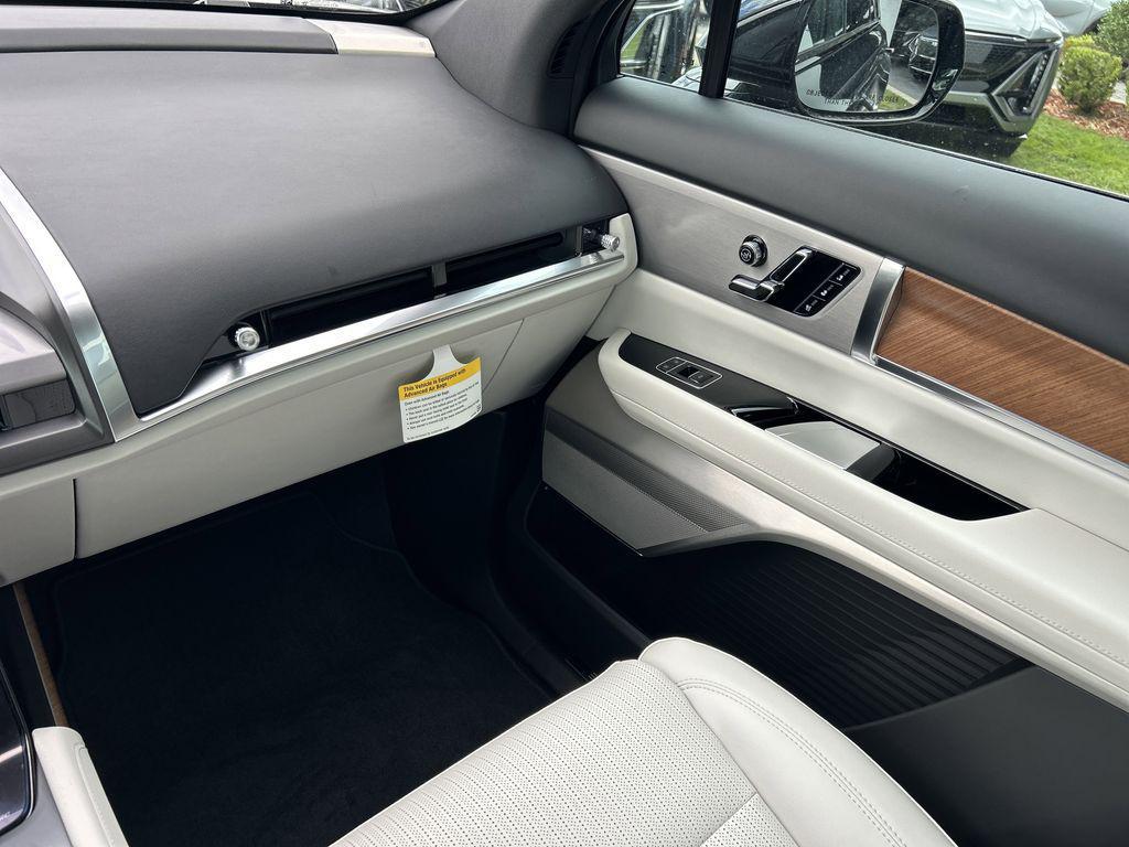 new 2026 Cadillac VISTIQ car, priced at $80,515