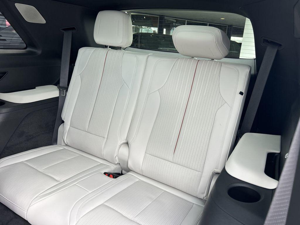 new 2026 Cadillac VISTIQ car, priced at $80,515