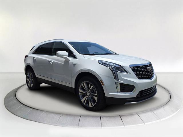 new 2025 Cadillac XT5 car, priced at $53,215