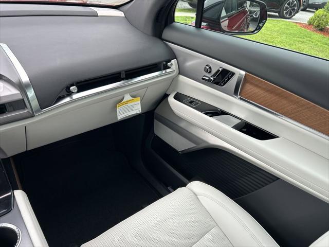new 2026 Cadillac VISTIQ car, priced at $82,215