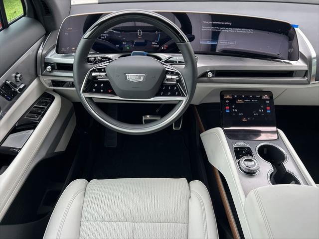new 2026 Cadillac VISTIQ car, priced at $82,215