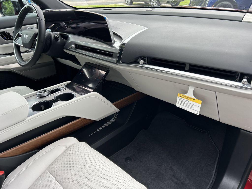 new 2026 Cadillac VISTIQ car, priced at $81,615