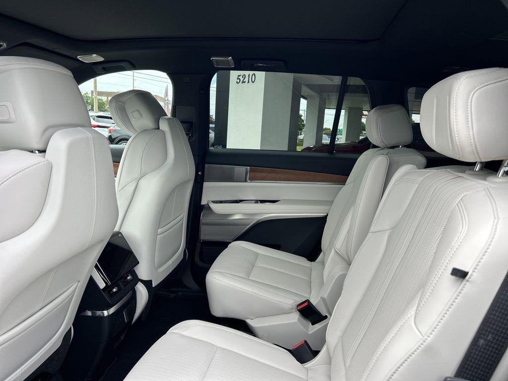 new 2026 Cadillac VISTIQ car, priced at $81,615