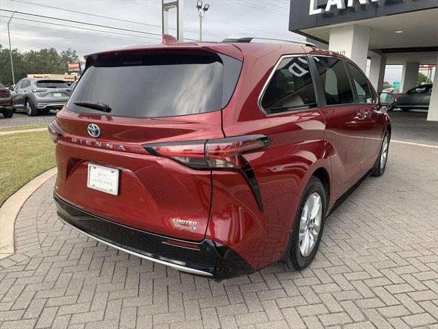 used 2022 Toyota Sienna car, priced at $42,500