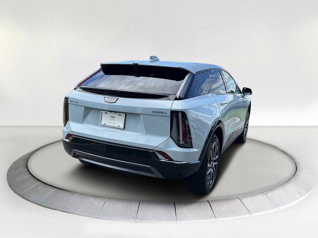 new 2025 Cadillac OPTIQ car, priced at $55,615