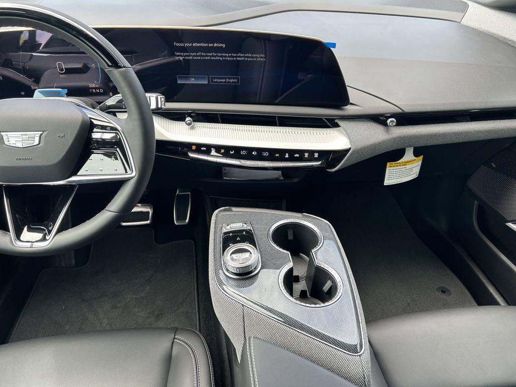 new 2025 Cadillac OPTIQ car, priced at $55,615