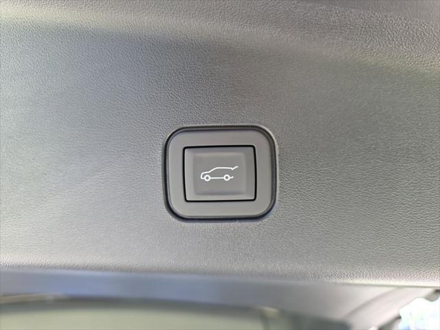 new 2026 Cadillac VISTIQ car, priced at $81,015