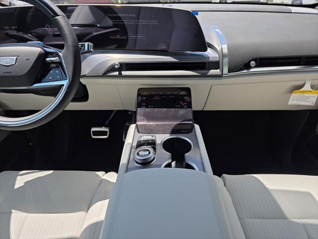 new 2026 Cadillac VISTIQ car, priced at $81,015