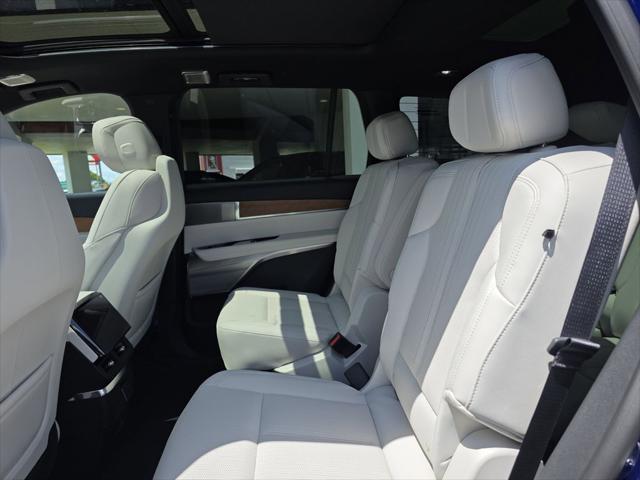 new 2026 Cadillac VISTIQ car, priced at $81,015