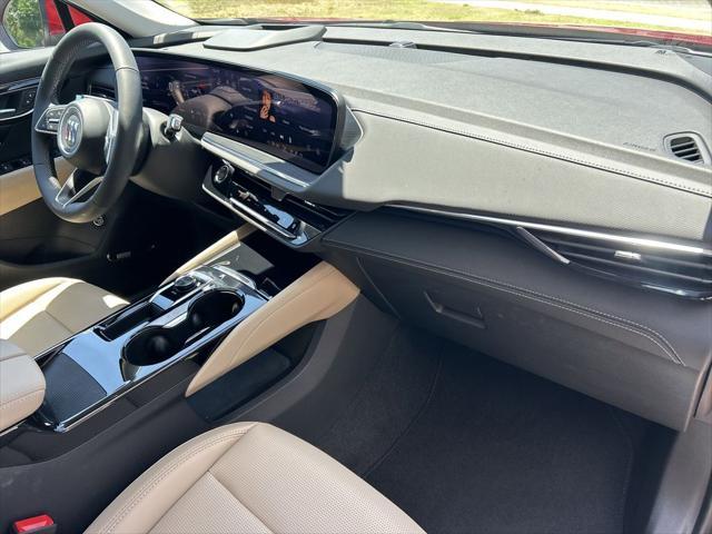 used 2025 Buick Envision car, priced at $34,487