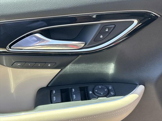 used 2025 Buick Envision car, priced at $34,487