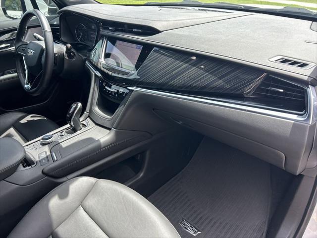 used 2023 Cadillac XT6 car, priced at $40,986