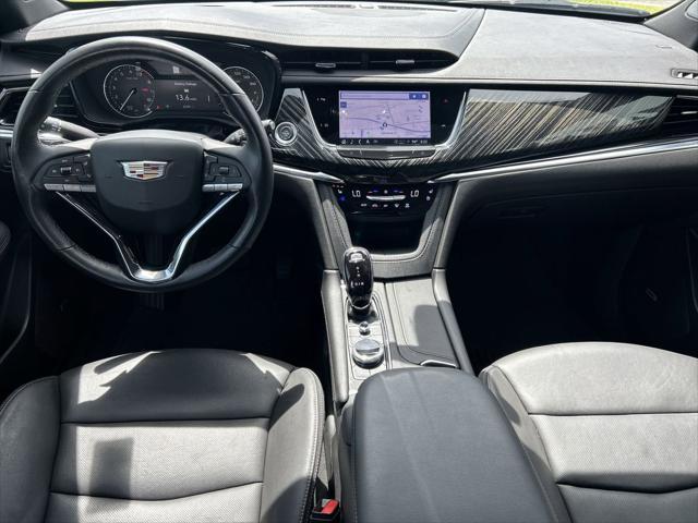 used 2023 Cadillac XT6 car, priced at $40,986