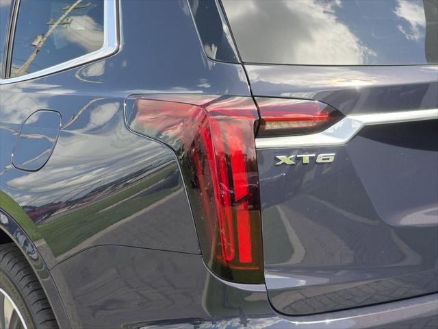 new 2025 Cadillac XT6 car, priced at $55,665