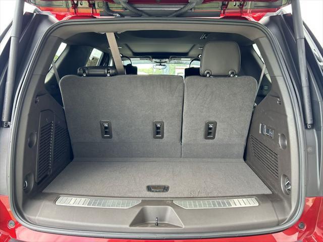 used 2024 GMC Yukon car, priced at $76,609