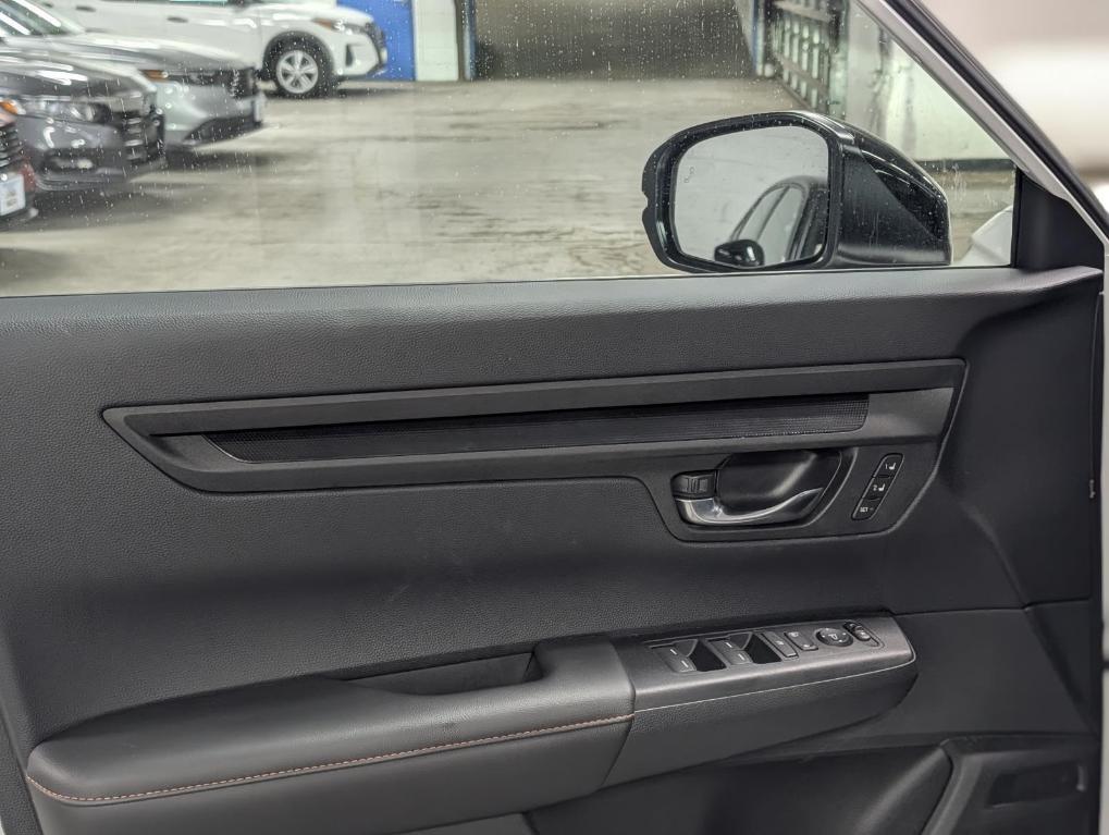 used 2024 Honda CR-V Hybrid car, priced at $34,795