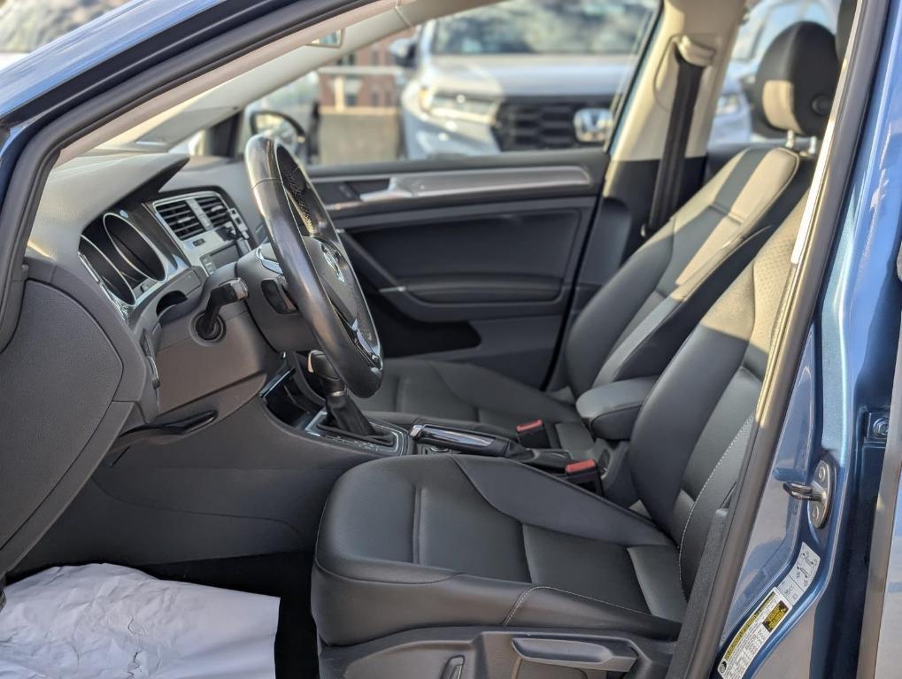 used 2017 Volkswagen Golf Alltrack car, priced at $16,495