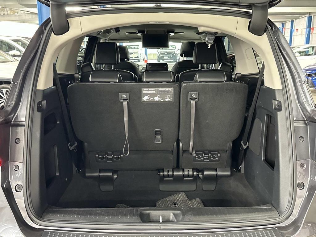 used 2025 Honda Odyssey car, priced at $46,395