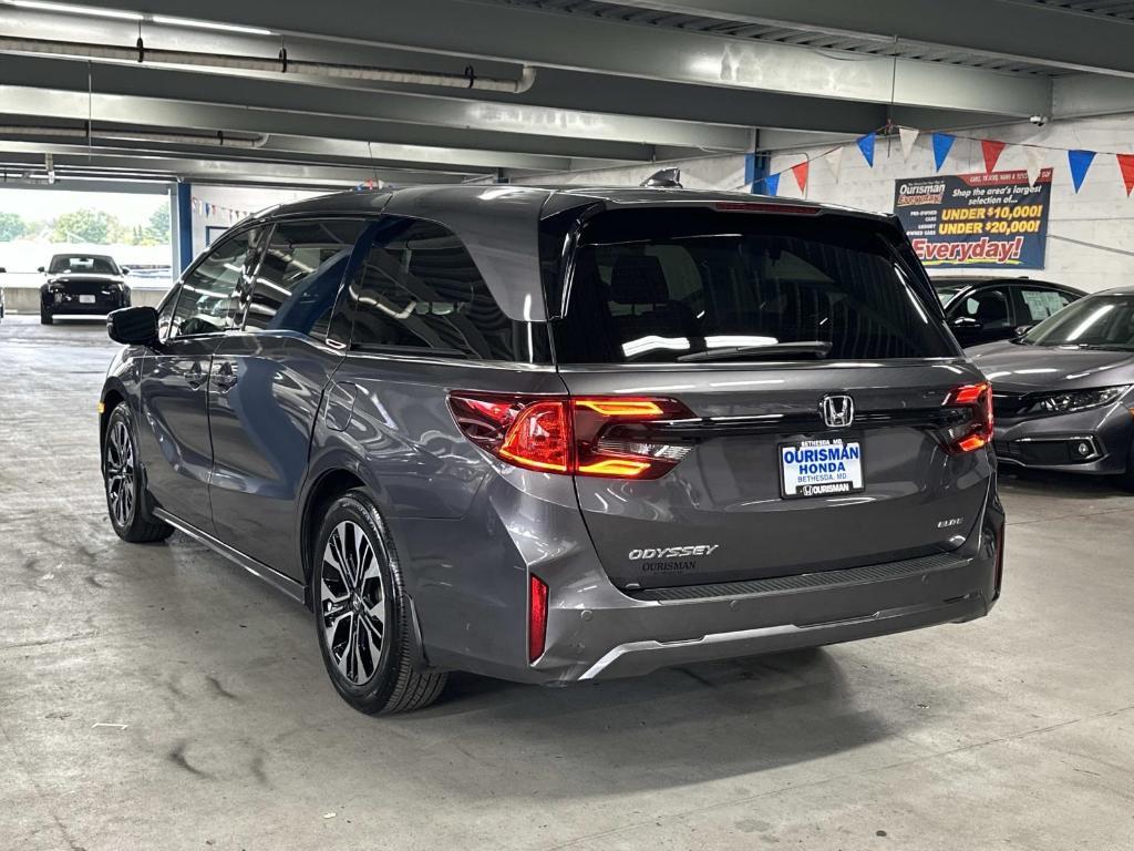 used 2025 Honda Odyssey car, priced at $46,395
