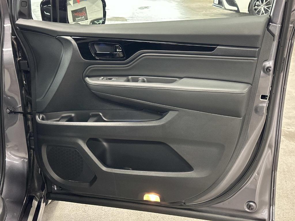 used 2025 Honda Odyssey car, priced at $46,395