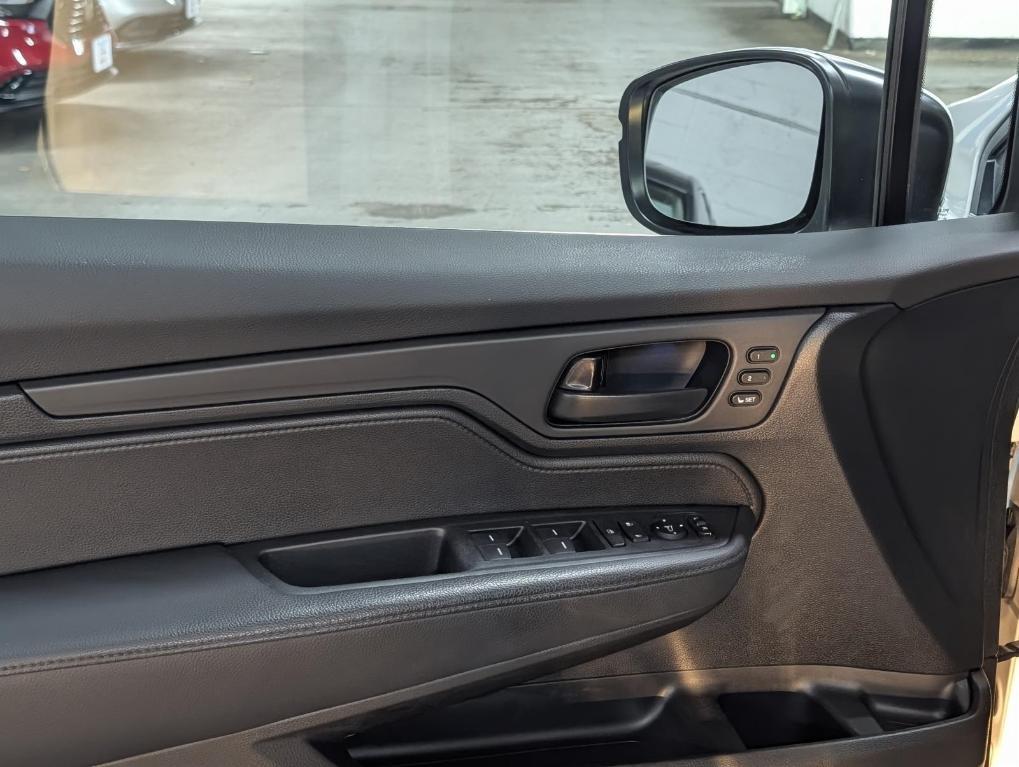 used 2023 Honda Odyssey car, priced at $35,995