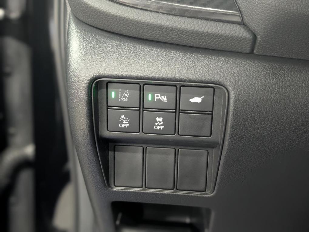 used 2020 Honda CR-V Hybrid car, priced at $27,597