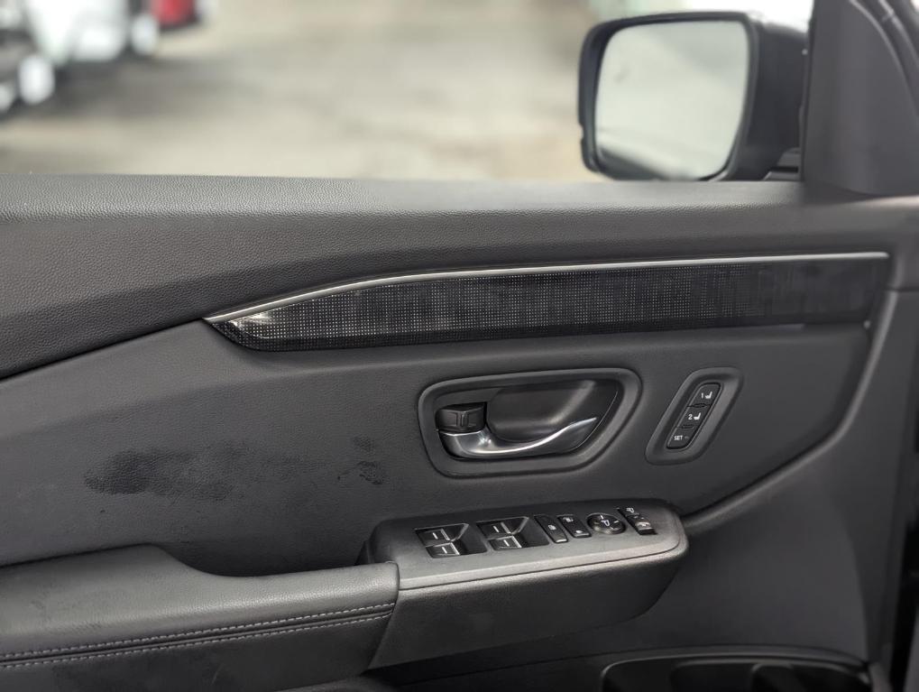 used 2023 Honda Pilot car, priced at $43,895