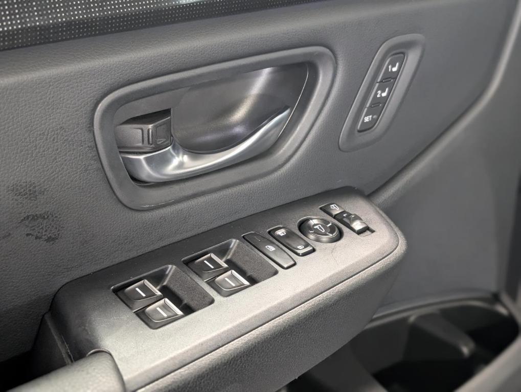 used 2023 Honda Pilot car, priced at $43,895