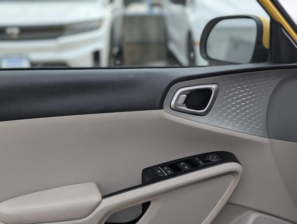 used 2020 Kia Soul car, priced at $13,995