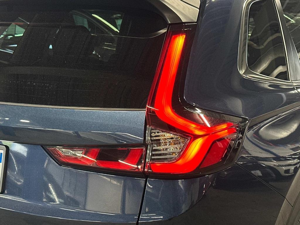used 2025 Honda CR-V car, priced at $27,495