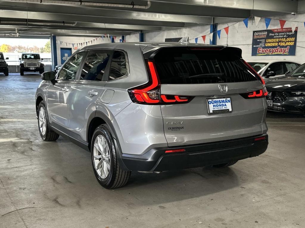 used 2024 Honda CR-V car, priced at $30,995