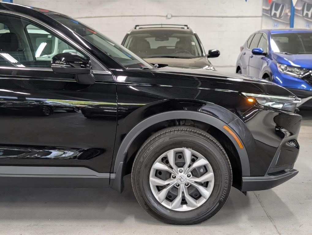 used 2025 Honda CR-V car, priced at $31,272