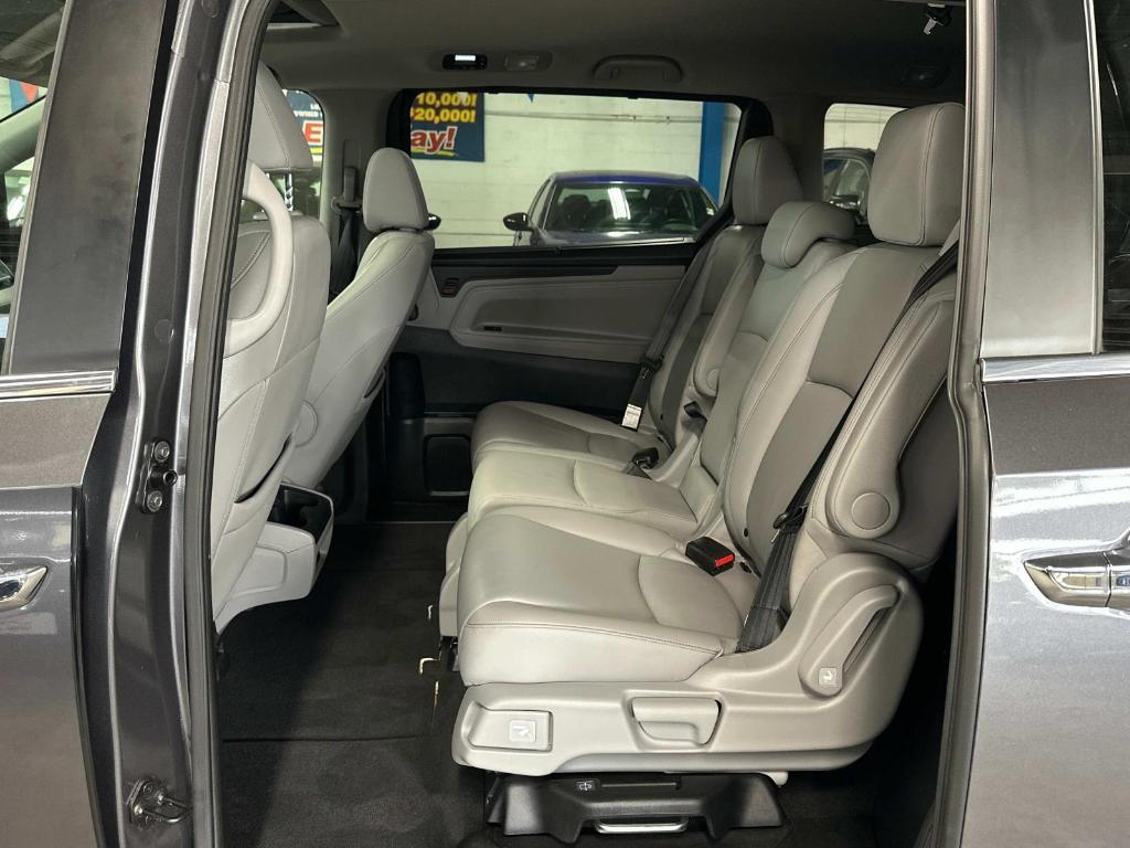 used 2023 Honda Odyssey car, priced at $34,995