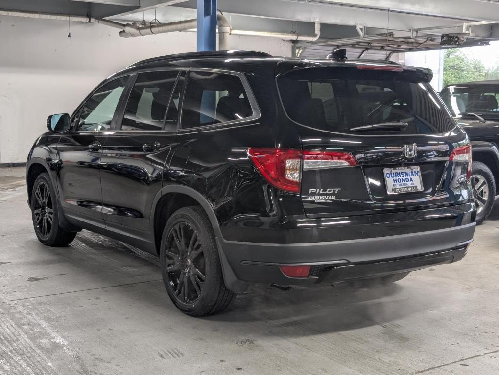 used 2022 Honda Pilot car, priced at $29,995