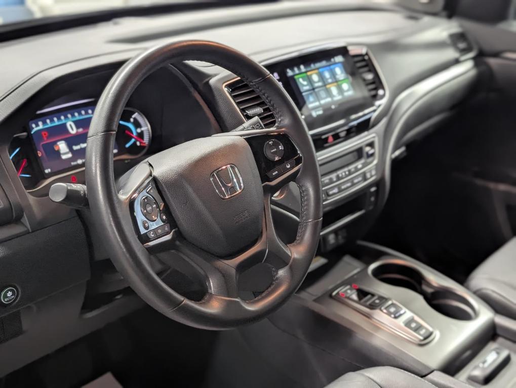 used 2022 Honda Pilot car, priced at $33,995
