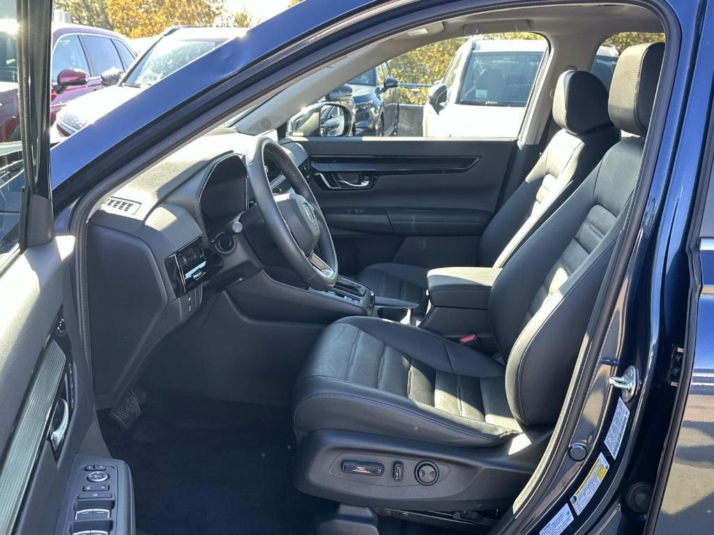 used 2024 Honda CR-V car, priced at $33,695