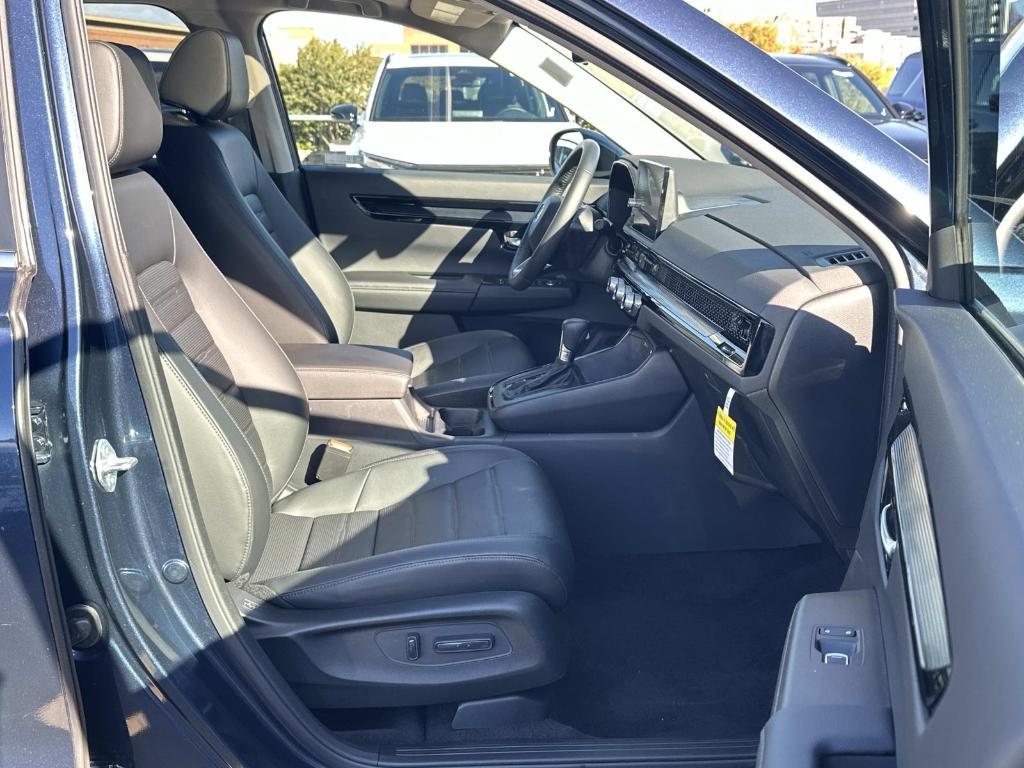 used 2024 Honda CR-V car, priced at $33,695