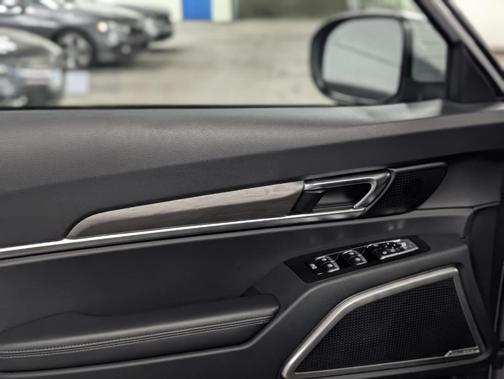 used 2024 Kia Telluride car, priced at $39,995