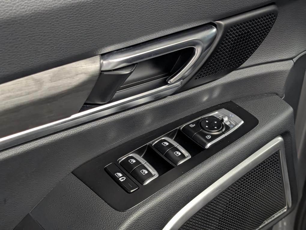 used 2024 Kia Telluride car, priced at $39,995