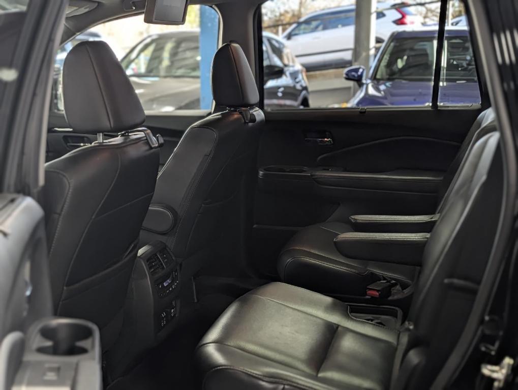 used 2019 Honda Pilot car, priced at $26,995