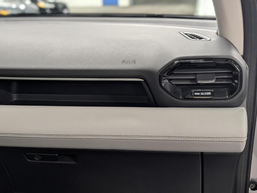 used 2023 Honda Pilot car, priced at $39,995