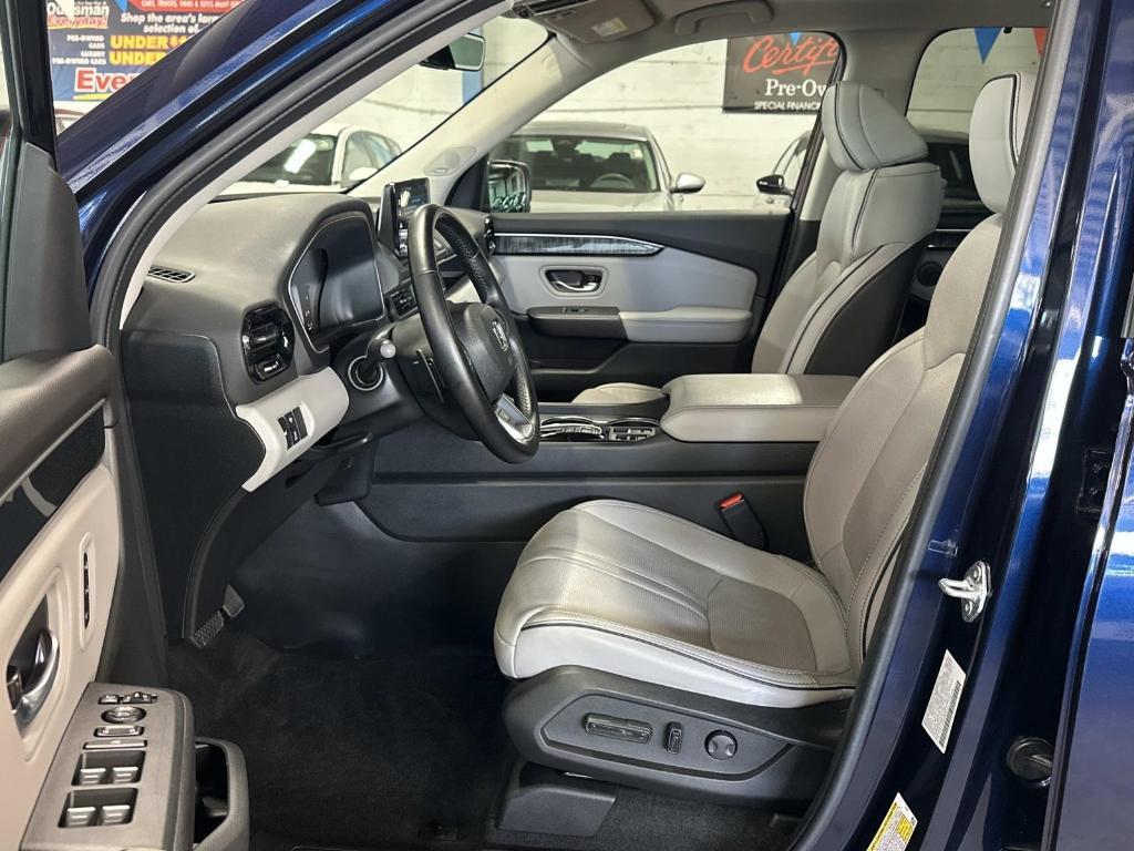 used 2023 Honda Pilot car, priced at $43,395