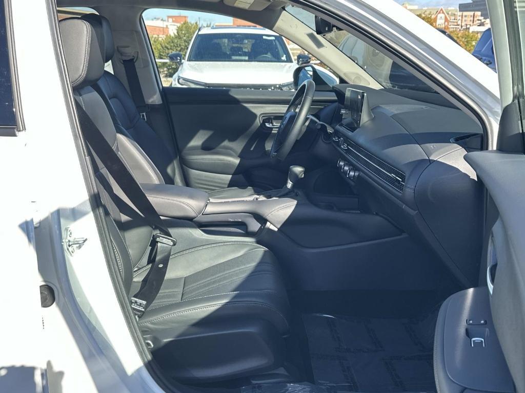 used 2025 Honda HR-V car, priced at $29,281