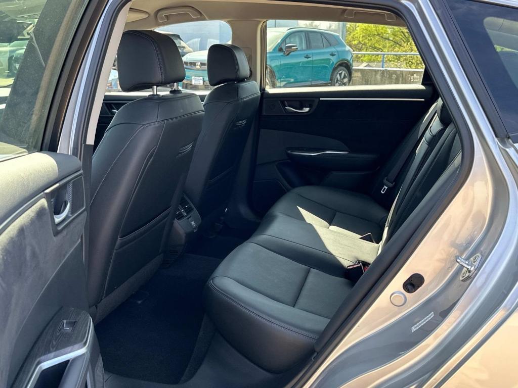 used 2018 Honda Clarity Plug-In Hybrid car, priced at $19,995