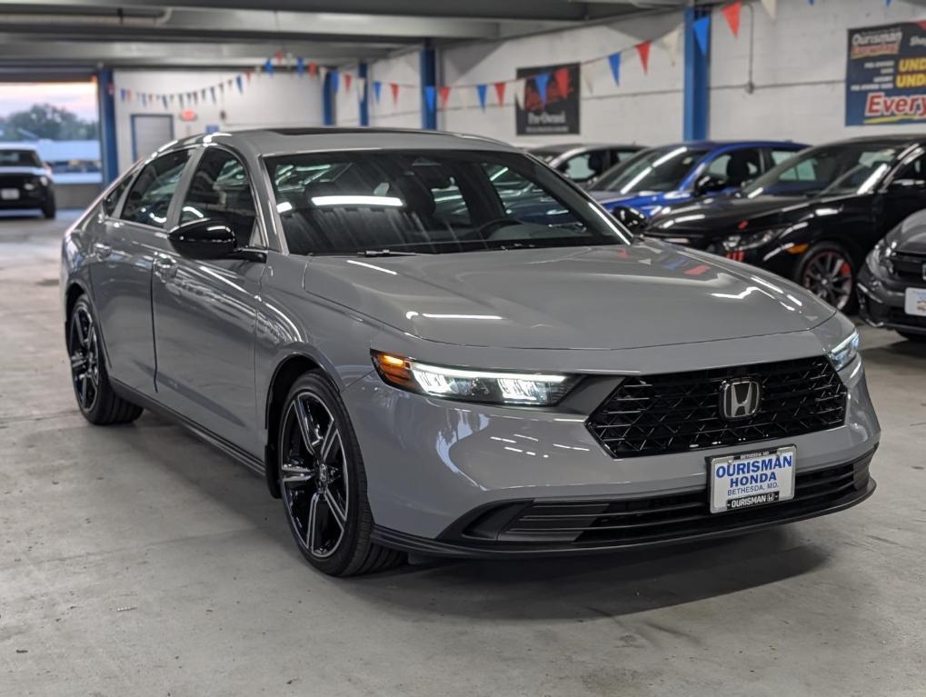 new 2025 Honda Accord Hybrid car, priced at $33,756