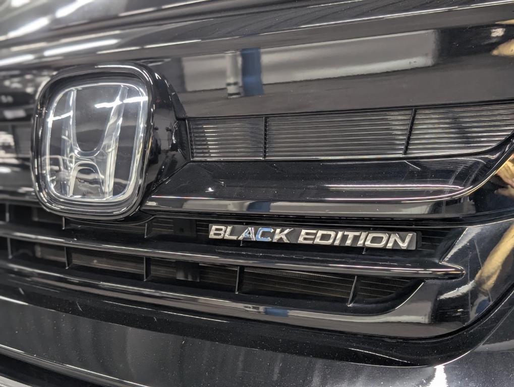used 2021 Honda Pilot car, priced at $31,995