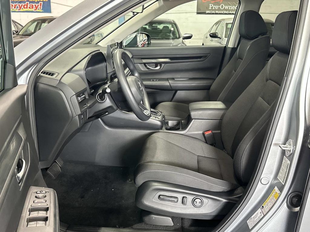 used 2023 Honda CR-V car, priced at $28,995